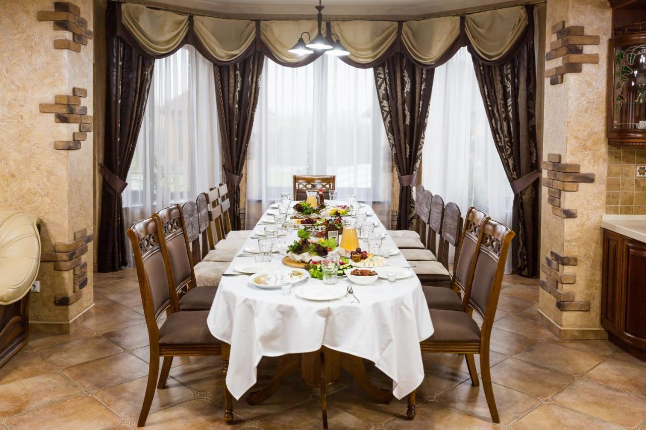 Villa Miliy Dom Myla 외부 사진